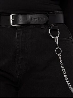 Black Leather Belt with Silver Chain - Mary Wyatt